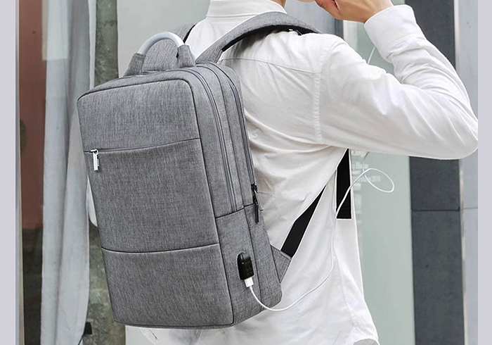 迪先箱包与Kobo的户外休闲包合作